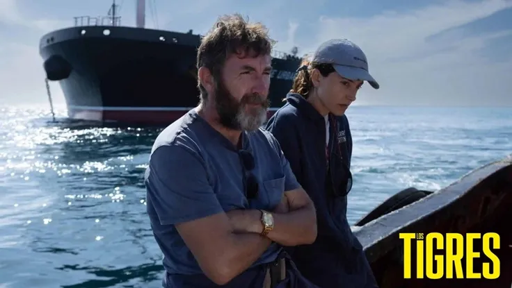 Los Tigres movie scene