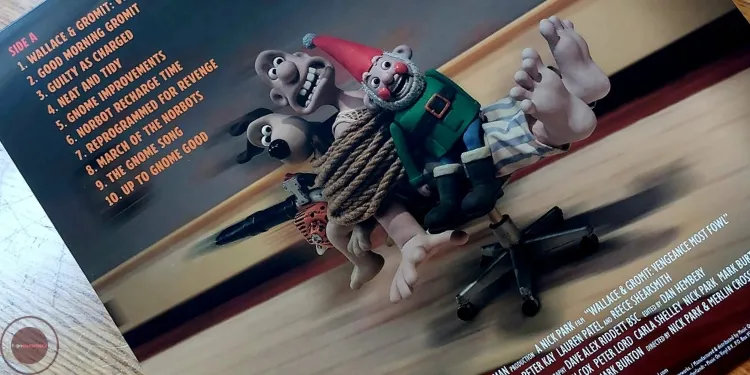 Wallace & Gromit Vengeance Most Fowl contraportada