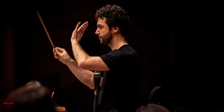 Iván Palomares batuta