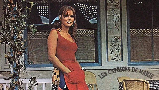 LES CAPRICES DE MARIE scene