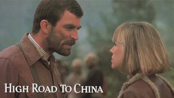 High Road to China escena de la película